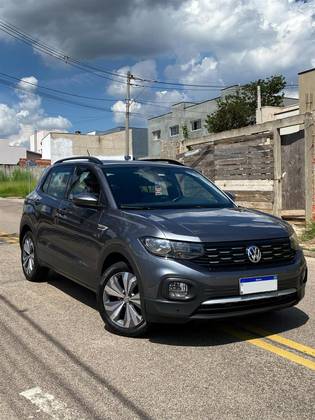 VOLKSWAGEN T-CROSS 1.0 200 TSI TOTAL FLEX COMFORTLINE AUTOMÁTICO